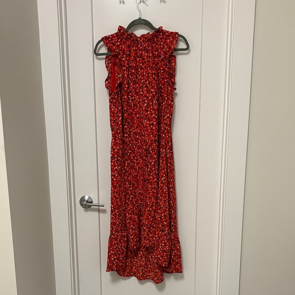 Who What Wear Red and Black Floral Dress